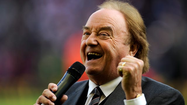 'You'll Never Walk Alone:' Singer Gerry Marsden dies at 78