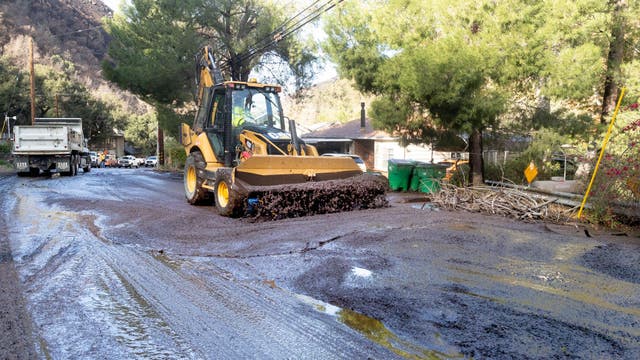 Bay Area weather: High winds, power outages, flash floods and evacuations