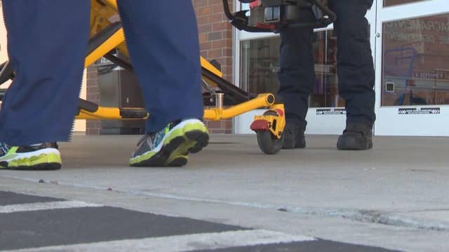 Kaiser Permanente healthcare workers protest for more support, pay during pandemic