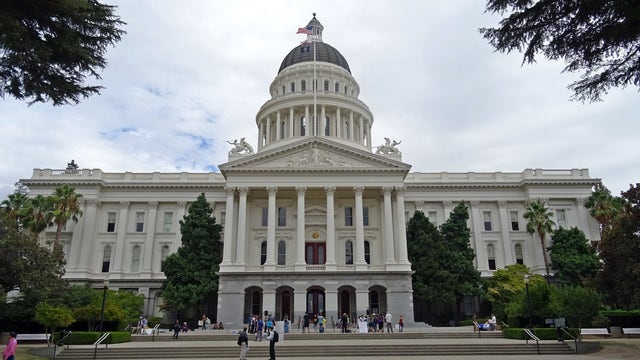 One-time payment of $600 to low-income Californians under new relief deal