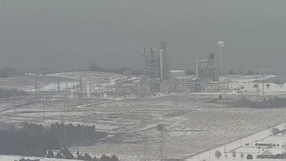 Texas mayor tells residents it's 'sink or swim', resigns amid winter power outages