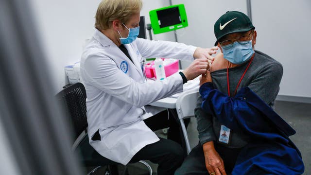 San Francisco teachers waiting for priority vaccine access codes