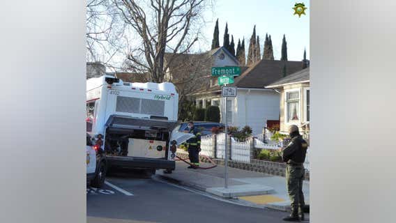 Man arrested, accused of stealing a VTA bus with passenger on board