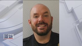 Man rams car into 2 Capitol police; 1 officer, driver killed