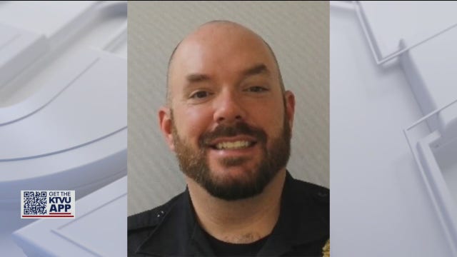 Man rams car into 2 Capitol police; 1 officer, driver killed