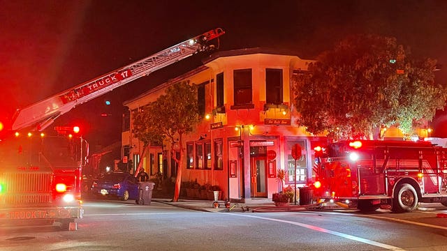2 rescued from blaze at Half Moon Bay's historic San Benito House