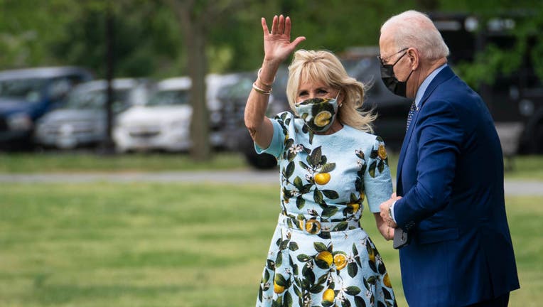 WASHINGTON, DC - APRIL 29: President Joe Biden and first lady Jill Biden walk to Marine One on the Ellipse near the White House on April 29, 2021 in Washington, D.C. (Photo by Sarah Silbiger/Getty Images)