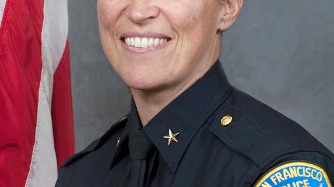 Lincoln, Nebraska mayor names city's 1st LGBTQ police chief