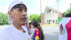 Student wears Mexican flag at graduation, denied diploma