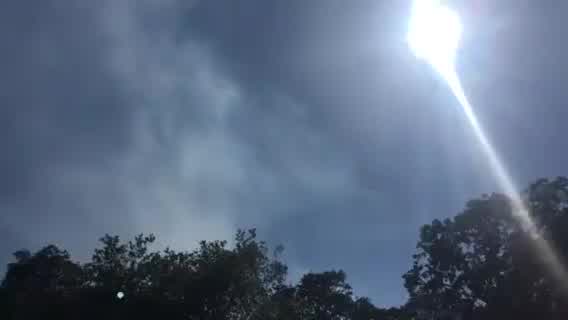 About a dozen homes evacuated due to small fire in Sonoma