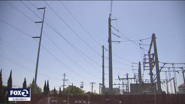 California urges power conservation for second day amid severe heat