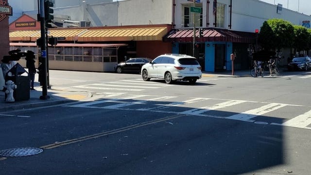 SFPD investigating pedestrian struck by driver at Fisherman's Wharf