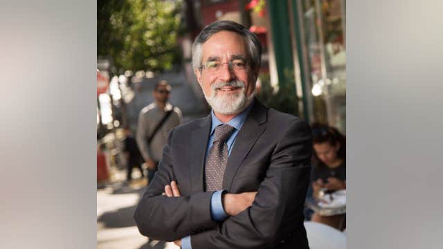 San Francisco Supervisor Aaron Peskin says he's entering alcohol treatment
