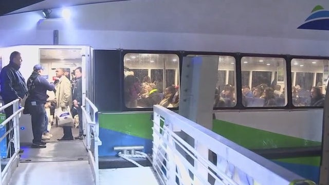 New ferry route launches from Alameda to San Francisco