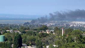 Fire near Redwood City gas station sends black smoke over Peninsula