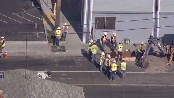 Hundreds evacuated in San Jose after PG&E gas line rupture