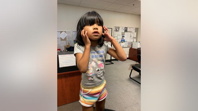 Hayward police reunite lost girl with her family