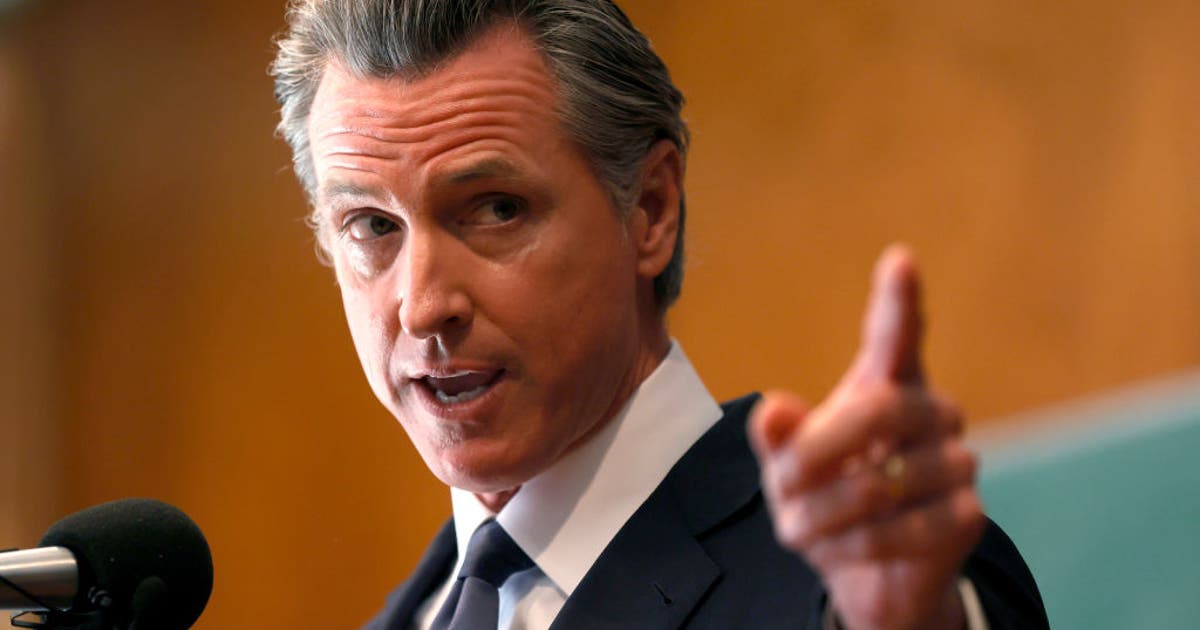 Newsom vetoes bill requiring speeding alerts in new cars | FOX 11 Los ...