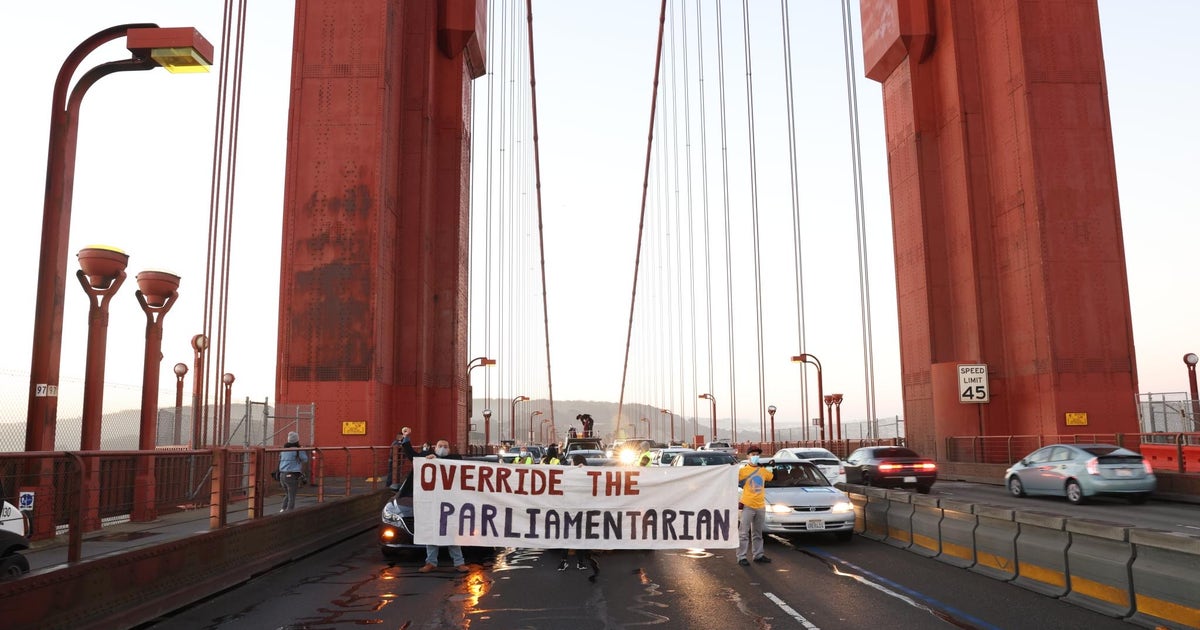 Immigrant rights activists block morning traffic on Golden Gate Bridge ...