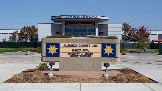 Contraband, drugs at Santa Rita Jail 'serious and persistent challenge,' grand jury finds