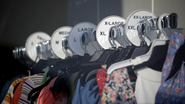 Woman charged with stealing $300K from California retailers