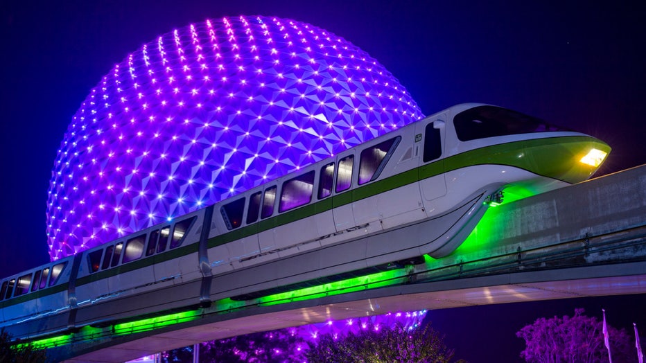 WDW-epcot-monorail.jpg