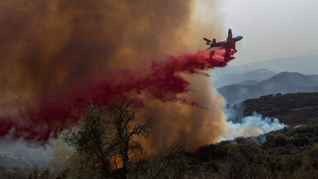 Firefighters make progress coralling Santa Barbara wildfire