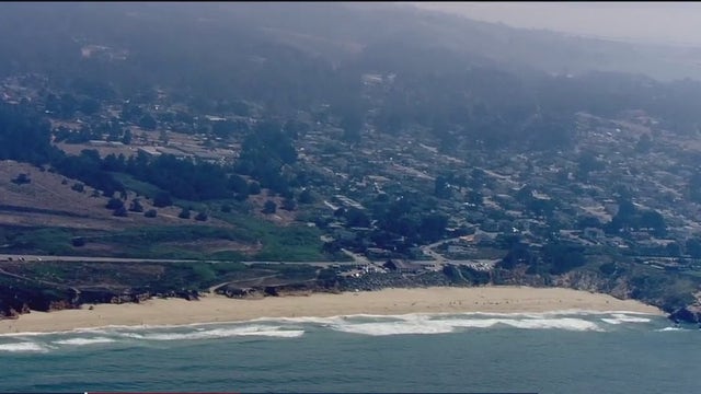 Sand dunes proposed at Stinson Beach to protect homes