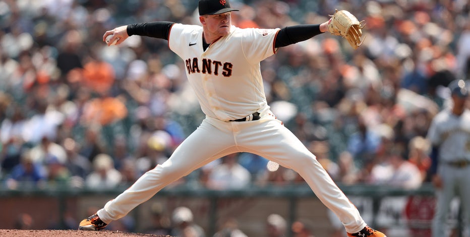 Giants beat Padres, win NL West title on season's final day – KGET 17