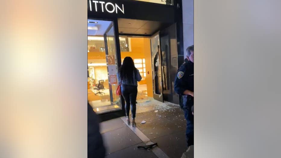 Looters wreak havoc at San Francisco's Union Square, Powell Street