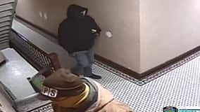 Fake UPS worker, robber force elderly couple, grandkids to zip-tie themselves: Cops