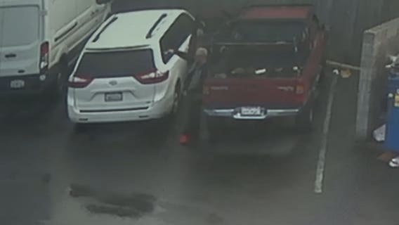 Video: Man holds what appears to be gun before San Pablo police kill him