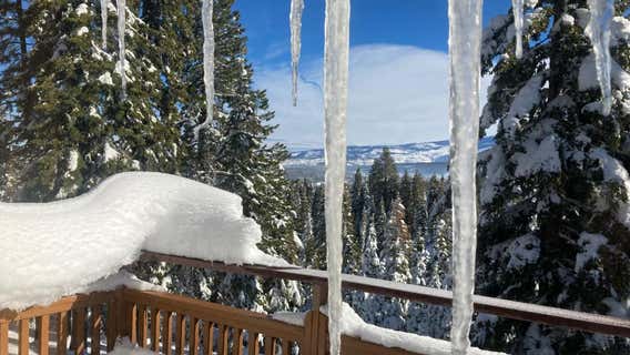 Parts of California get a White Christmas after snowfall