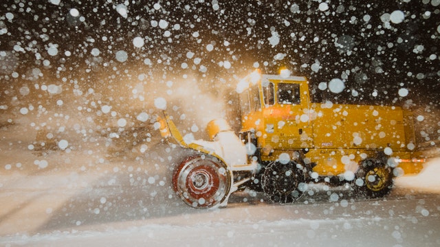 Snow a welcome sight for Sierra ski resorts but not so much for drivers