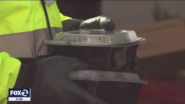 GLIDE serves up 3,000 lbs. of prime rib for Christmas Eve