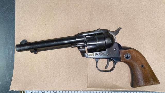 Man fails to pay bill at brewpub, arrested after brandishing firearm, police say