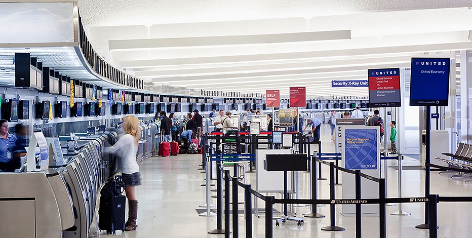 Port of Oakland considers possible name change for airport