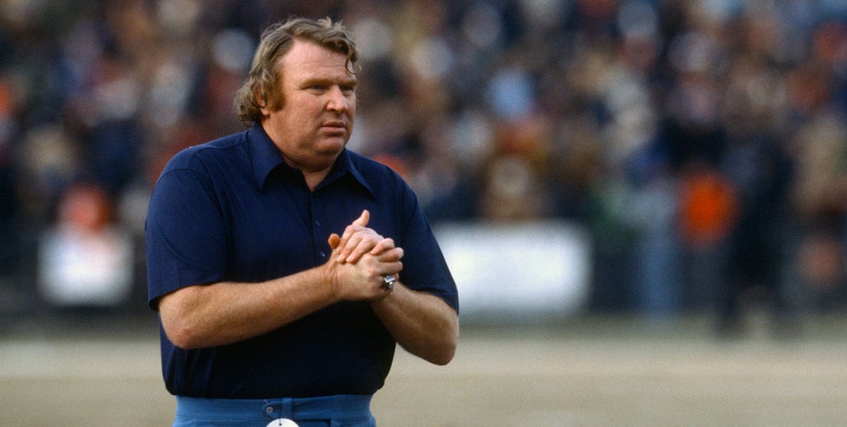 Oakland says goodbye to Raiders legend John Madden