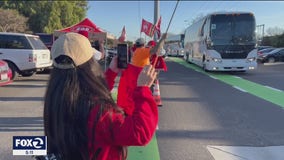 49ers fans cheer on team as they head off to face Packers