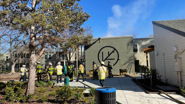 Fire breaks out at Pleasant Hill senior apartments