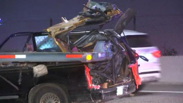 Driver killed after colliding with parked trailer in Oakland