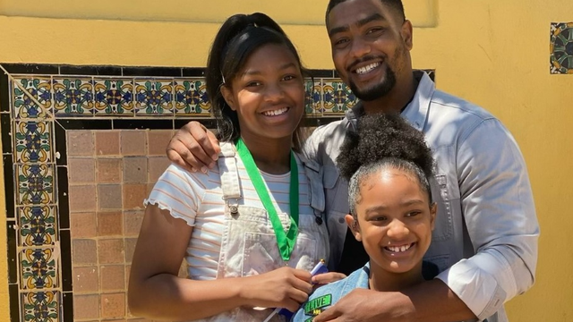 Man shot at Concord mall while trying to stop robbery dies