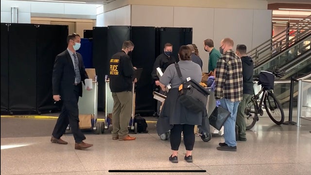 Man fatally shot by police at SFO had replica guns, officials say