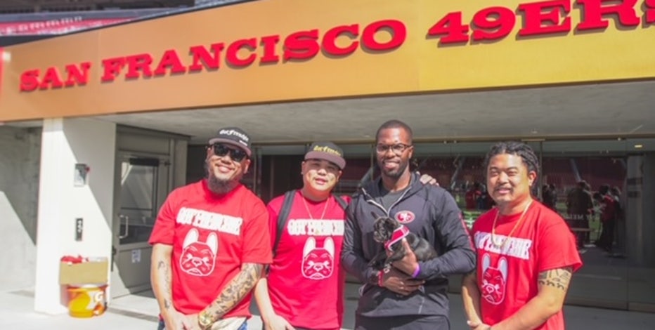 San Francisco 49ers on Twitter: Zöe the #49ers frenchie reporting for her  first #49ersCamp a day after her first birthday! 