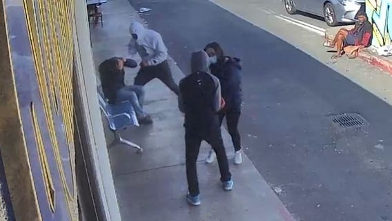 Video: Oakland man robbed at gunpoint, punched, thrown to the ground