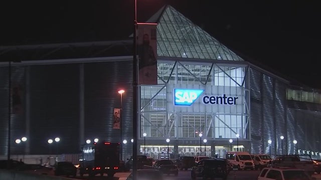 Bomb squad called in at SAP Center during Sharks game