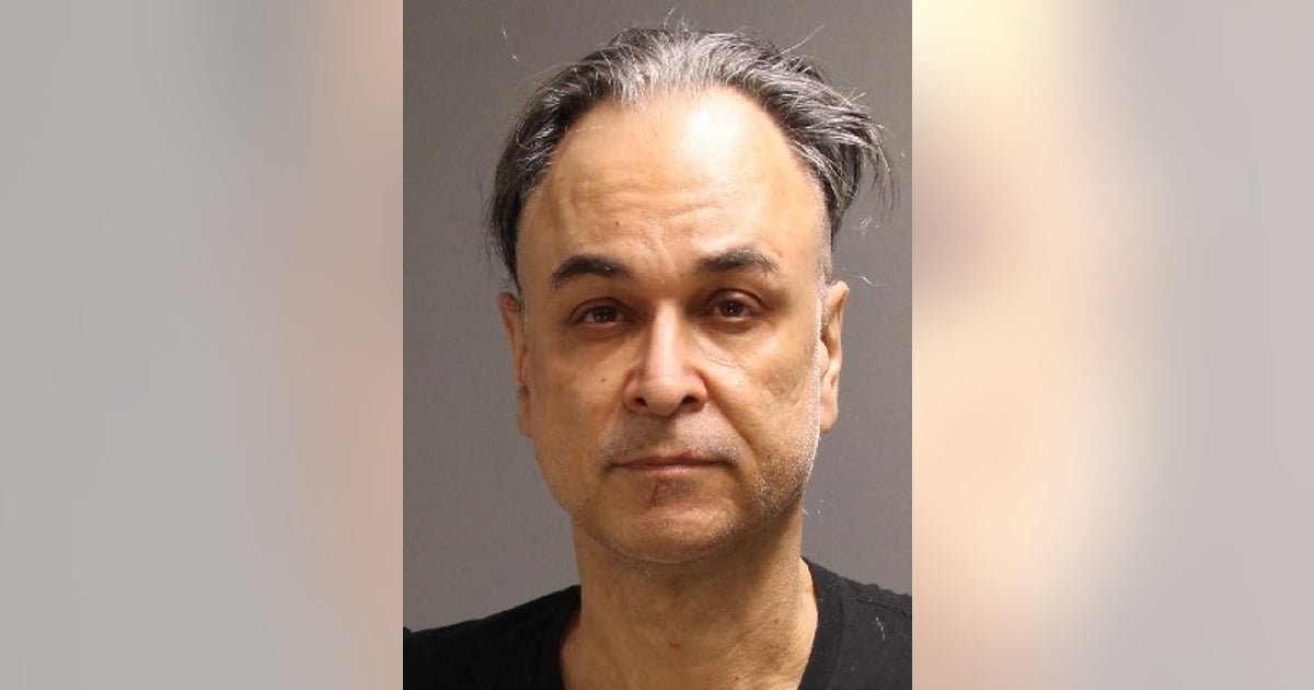 Man accused of stabbing 2 MoMA employees in New York arrested in ...
