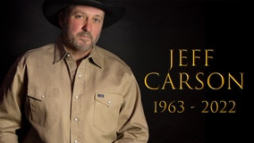 Jeff Carson, country music artist turned Tennessee police officer, dies at 58