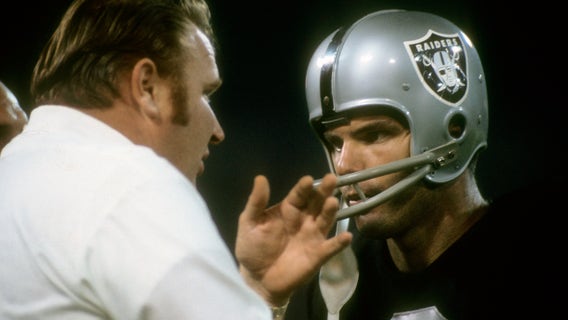 Former Raiders QB Daryle Lamonica dies at age 80