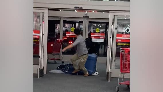 Colma Target shopper tries to stop thief: video